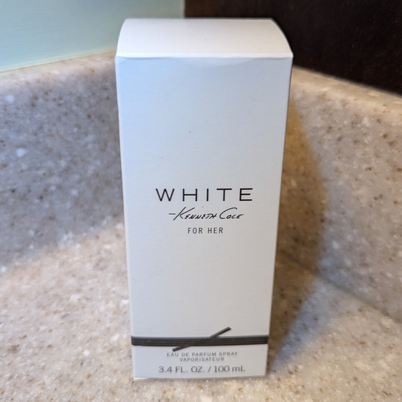 NIB KENNETH COLE ๐ค WHITE ๐ค Perfume for Women - Picture 2 of 3